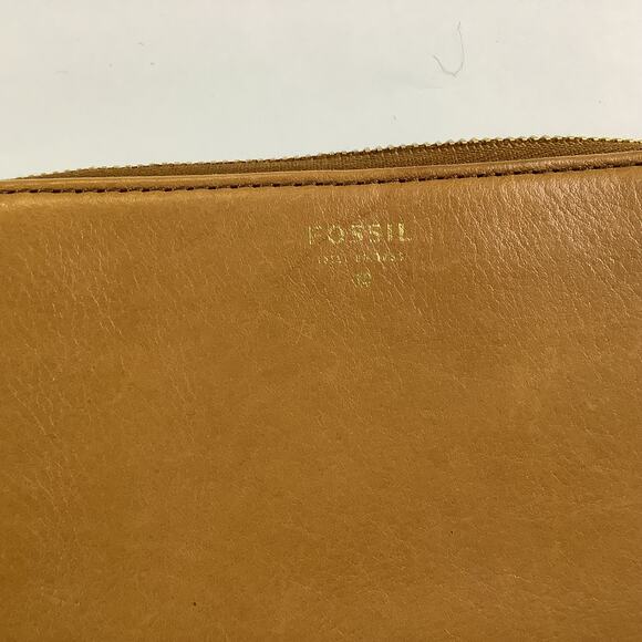 Fossil Cow Leather Zip Around Accordion Wallet Wristlet Cluth Camel 6" x 4" - Picture 4 of 8